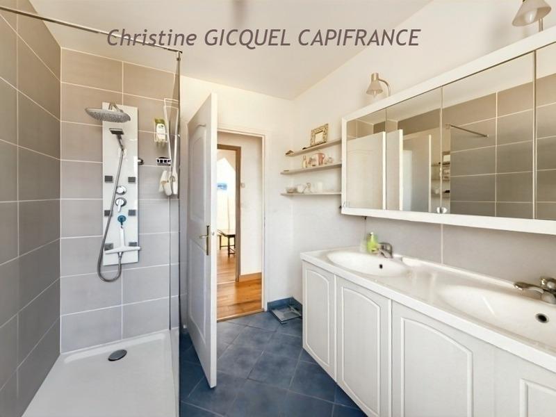 Villa - 210 m² - 10 pièces