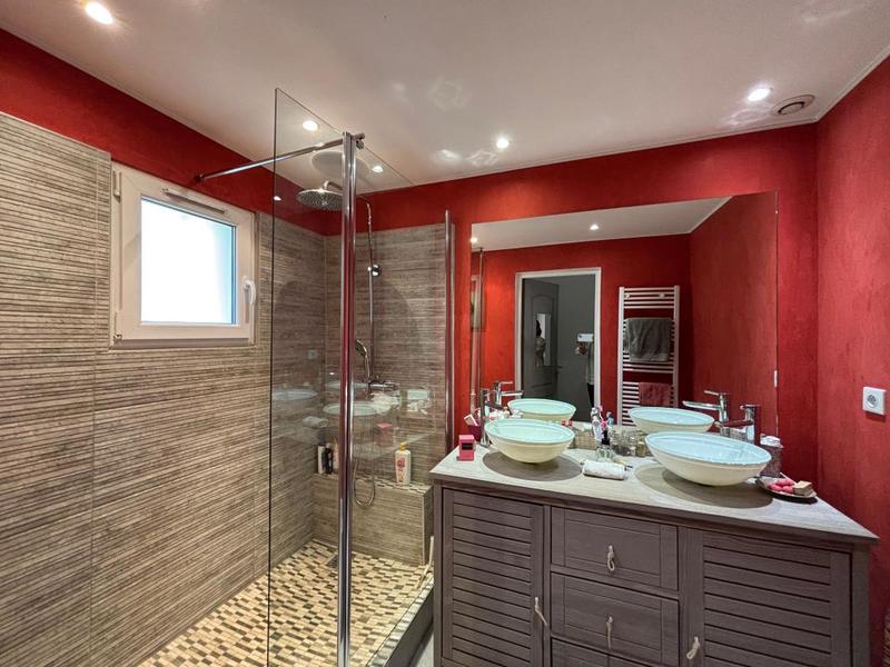 Maison - 98 m² - 4 pièces