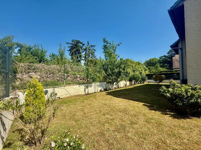 Maison - 178 m² - 6 pièces