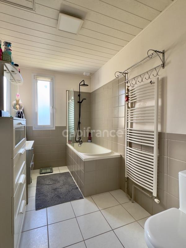 Maison - 130 m² - 7 pièces