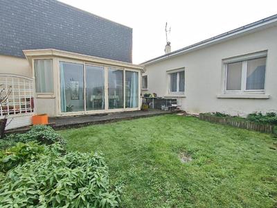 Maison - 85 m² - 3 pièces