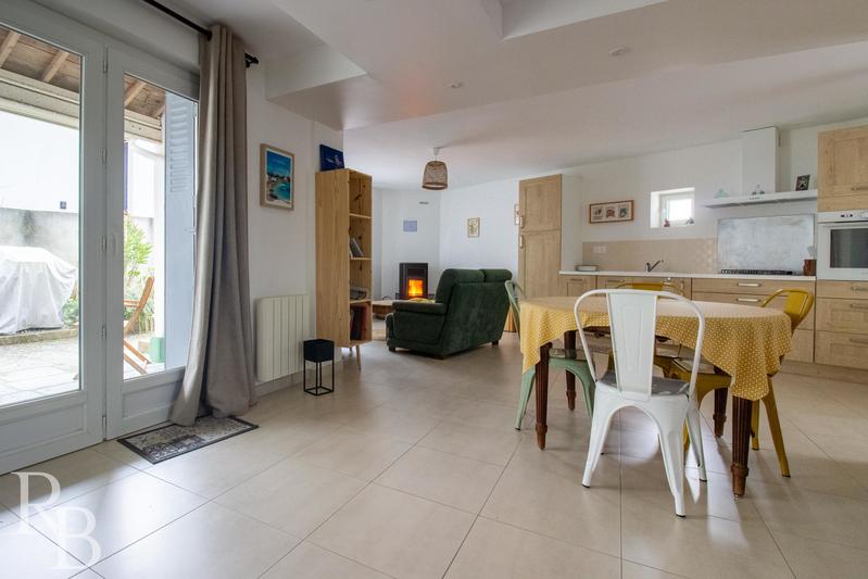 Maison - 85 m² - 3 pièces