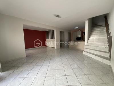 Maison de ville - 77 m² - 4 pièces