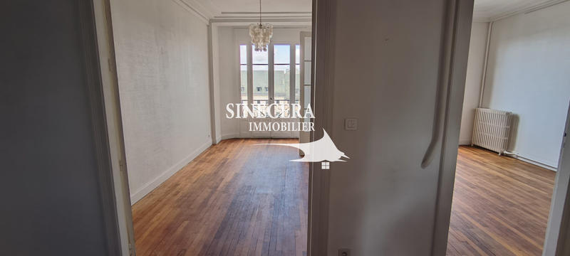 Appartement - 87 m² - 3 pièces