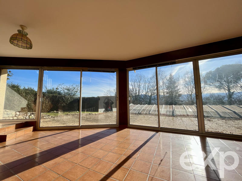 Maison - 97 m² - 4 pièces