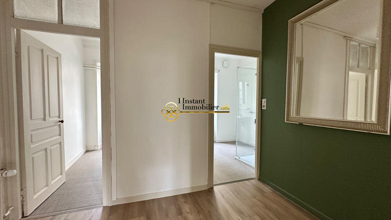 Appartement - 190 m² - 7 pièces