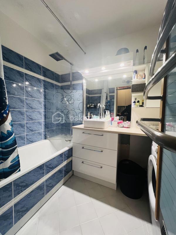 Appartement - 79 m² - 4 pièces