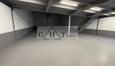 Entrepôt - 380 m²