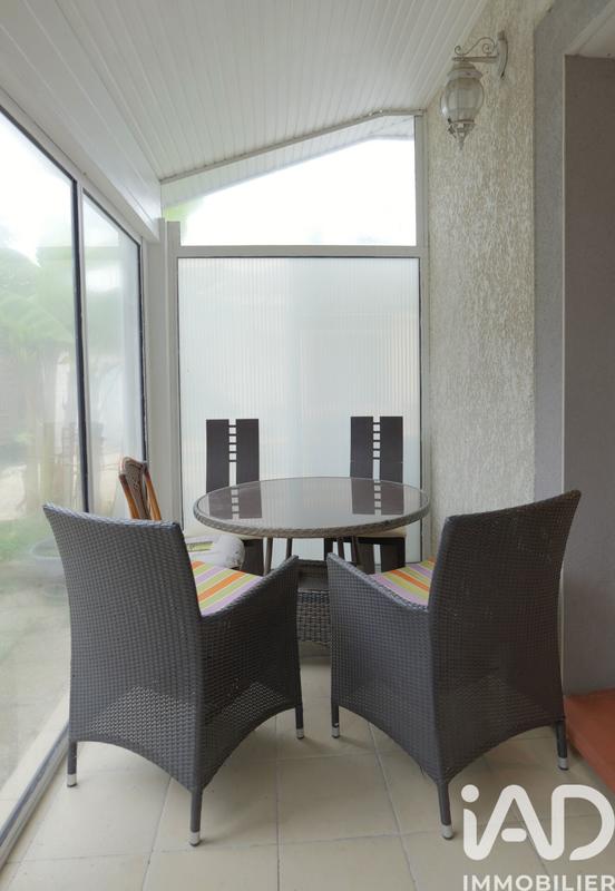 Maison - 152 m² - 9 pièces