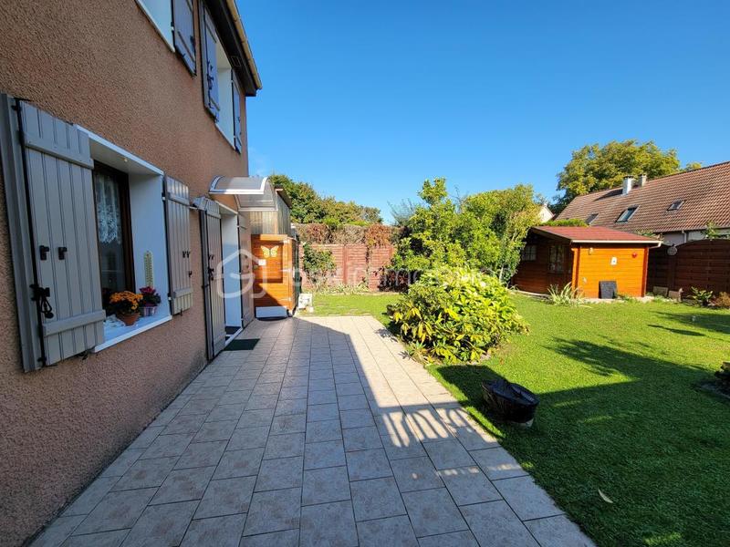 Maison - 92 m² - 5 pièces