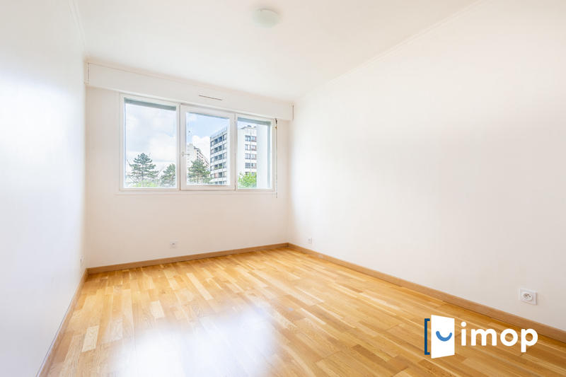 Appartement - 103 m² - 5 pièces