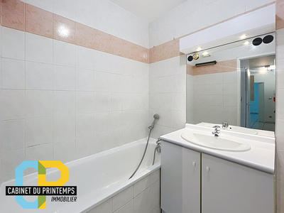 Appartement - 67 m² - 3 pièces