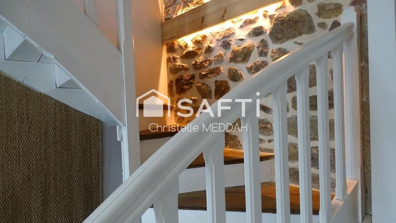 Maison - 152 m² - 5 pièces