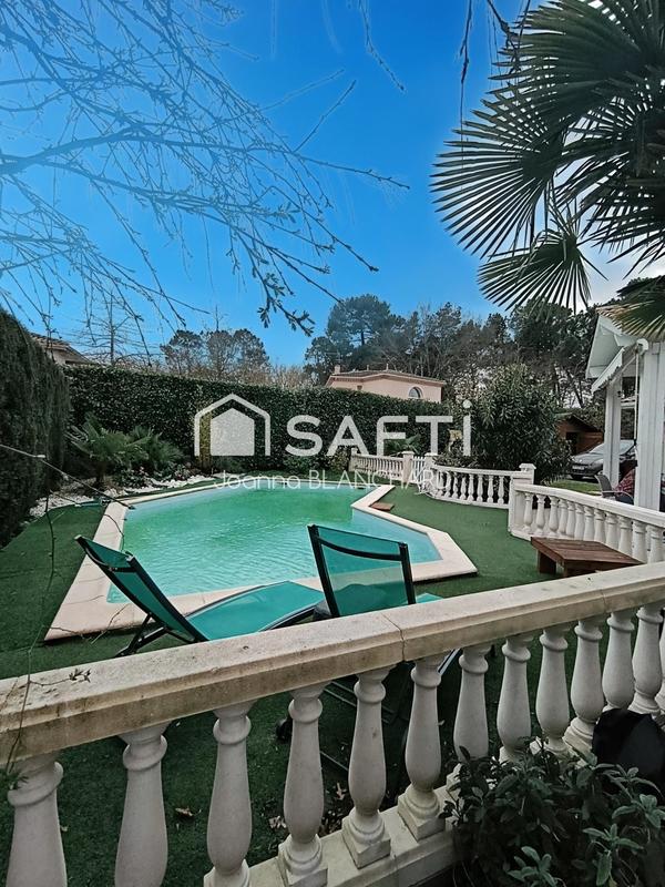 Maison - 142 m² - 5 pièces