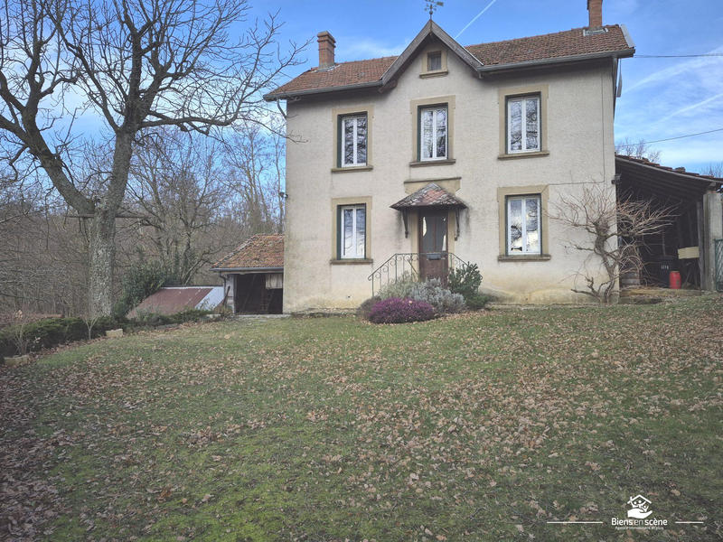 Maison - 100 m² - 5 pièces