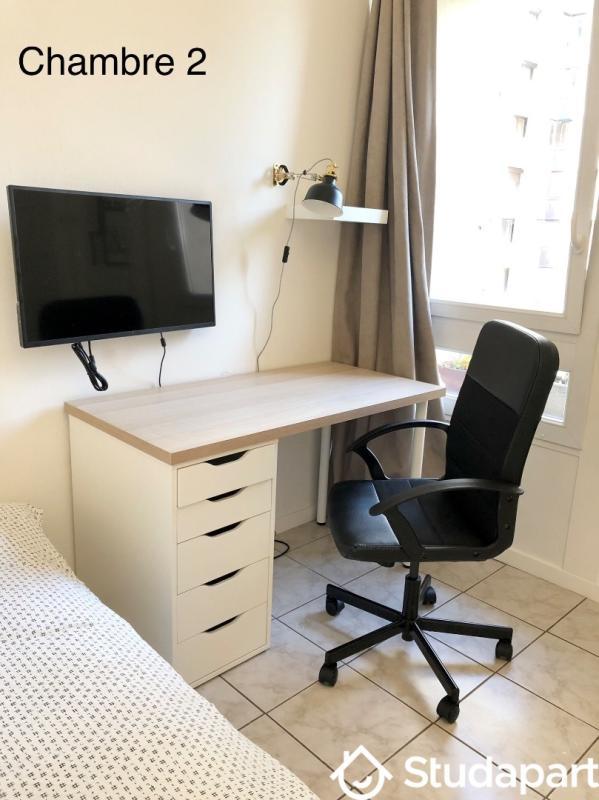 Chambre - 12 m² - 1 pièce