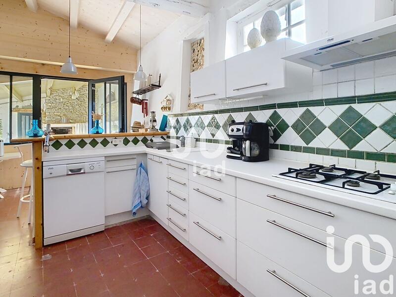 Maison - 195 m² - 8 pièces