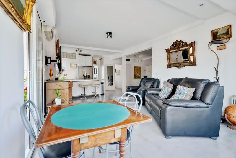 Appartement - 80 m² - 3 pièces