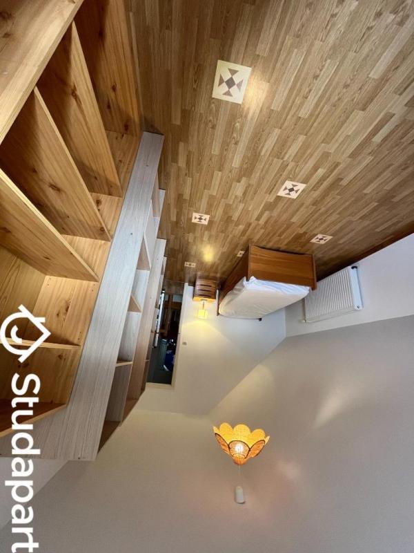 Chambre - 12 m² - 1 pièce