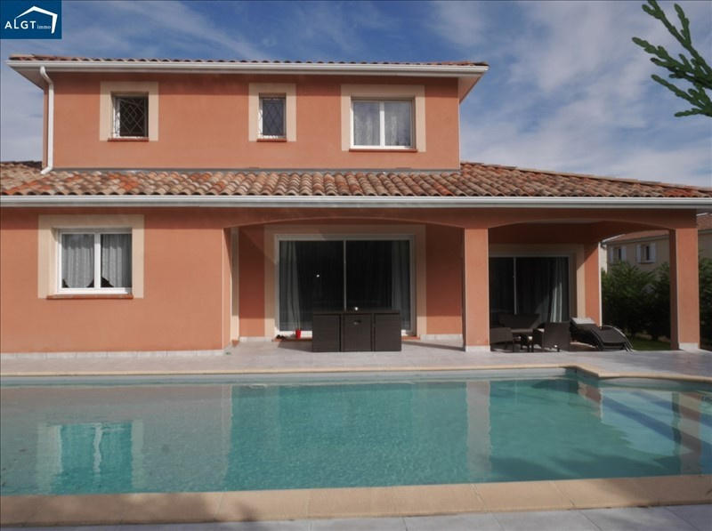 Villa - 172 m² - 6 pièces