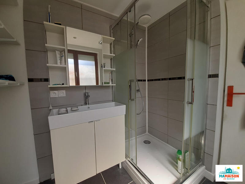 Maison - 102 m² - 5 pièces