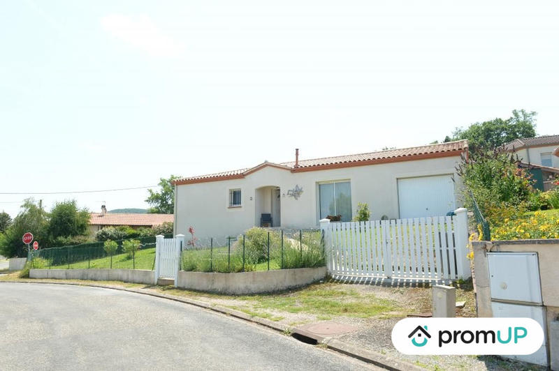 Maison traditionnelle - 88 m² - 4 pièces