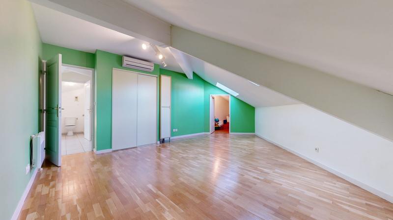 Duplex - 152 m² - 4 pièces