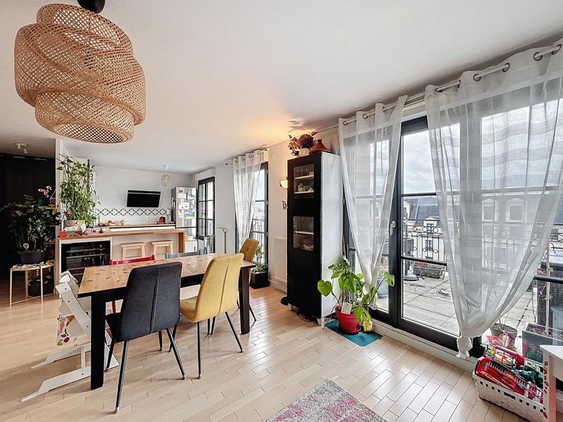 Duplex - 91 m² - 4 pièces