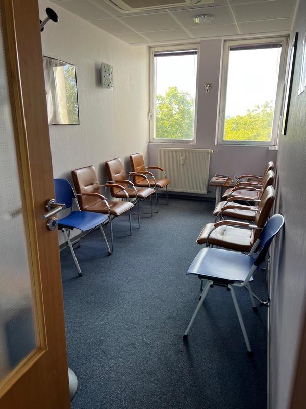 Local commercial - 109 m² - 5 pièces