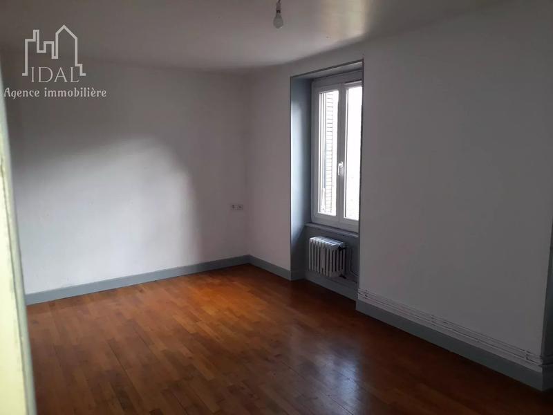 Maison - 223 m² - 10 pièces