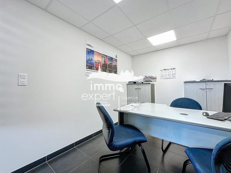 Fonds de commerce - Local commercial - 526 m²