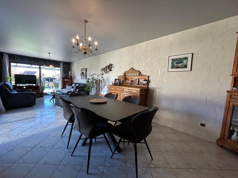 Maison - 180 m² - 6 pièces