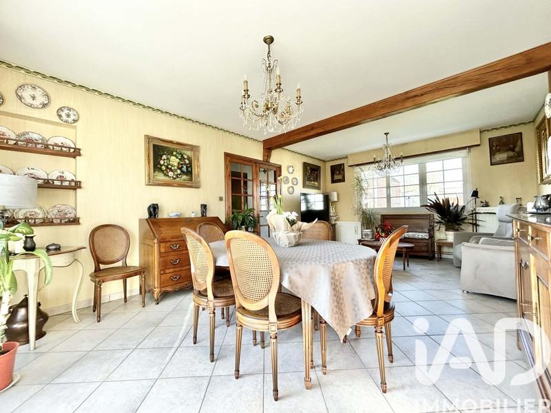 Maison - 108 m² - 7 pièces