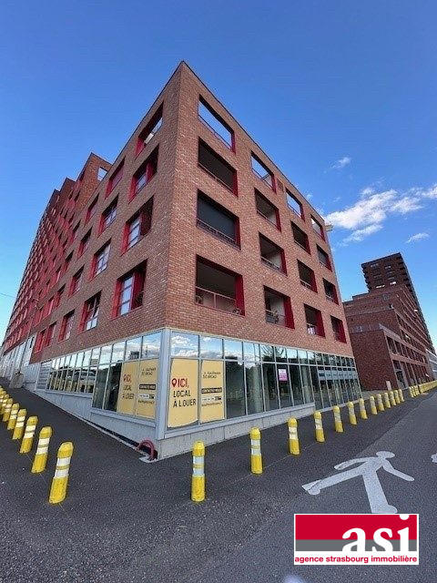 Local commercial - 228 m²