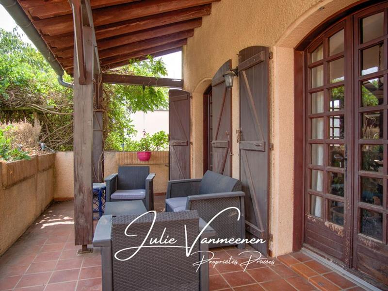 Maison - 248 m² - 7 pièces