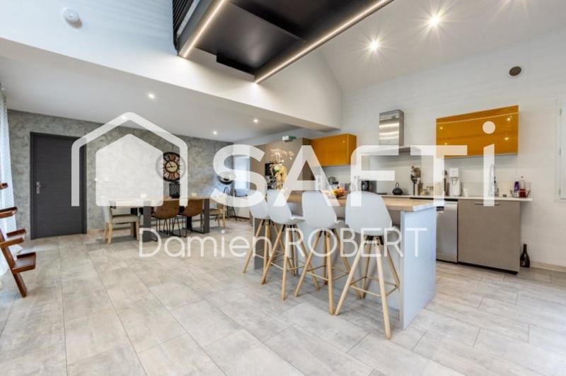 Maison - 145 m² - 5 pièces