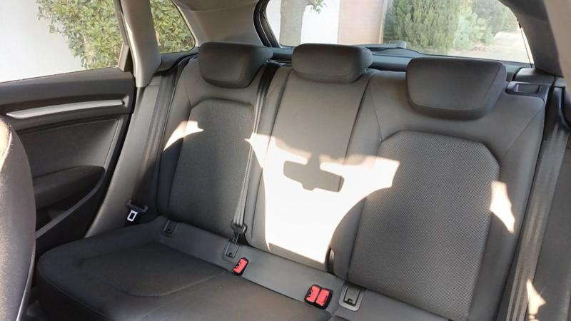 Audi A3 sportback 2 Tdi 150 s-Tronic7 s-Line - Automatique