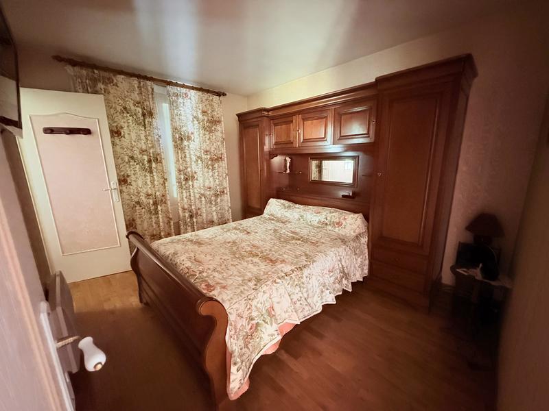 Maison traditionnelle - 110 m² - 5 pièces