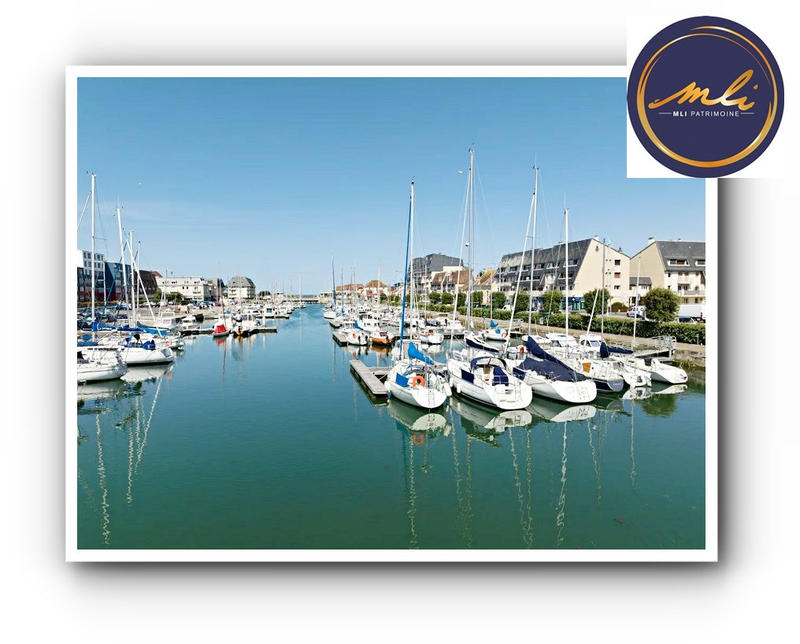 Maison traditionnelle - 200 m² - 8 pièces