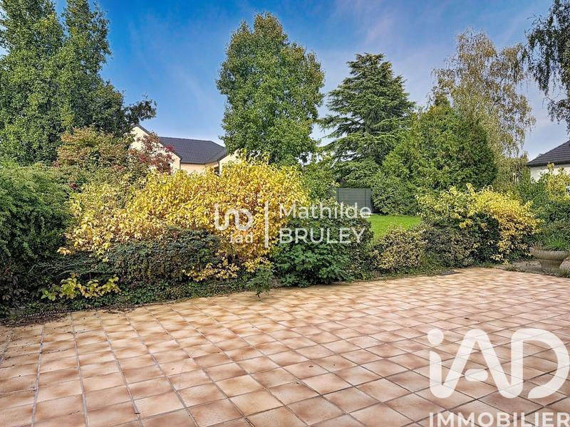 Maison - 262 m² - 11 pièces