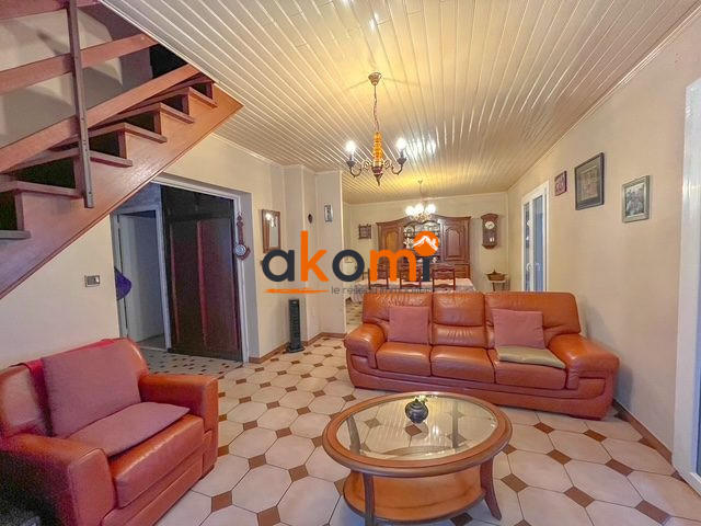 Maison - 105 m² - 6 pièces