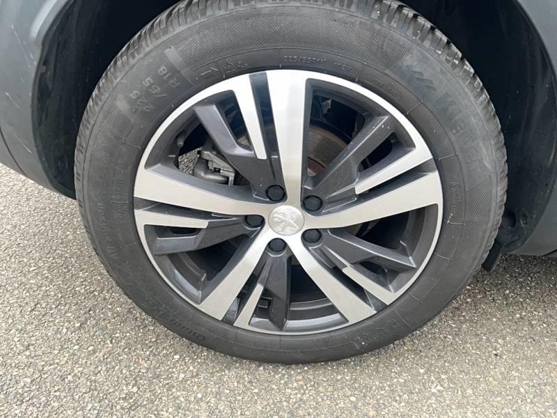 Peugeot 3008 Puretech 130ch s&amp;S Eat8 Allure Pack