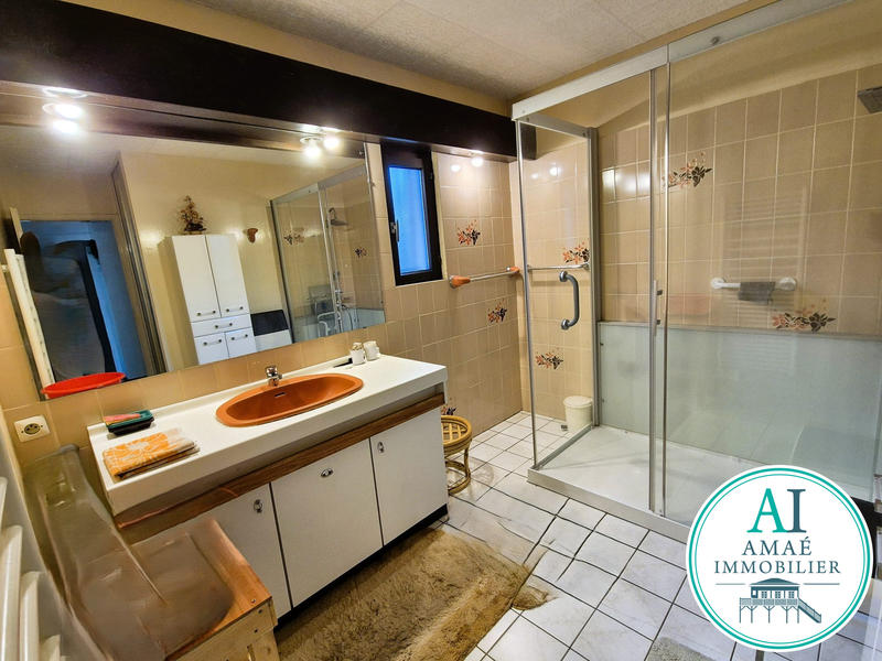 Maison - 110 m² - 4 pièces