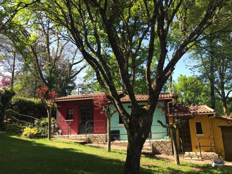 Maison traditionnelle - 430 m² - 17 pièces