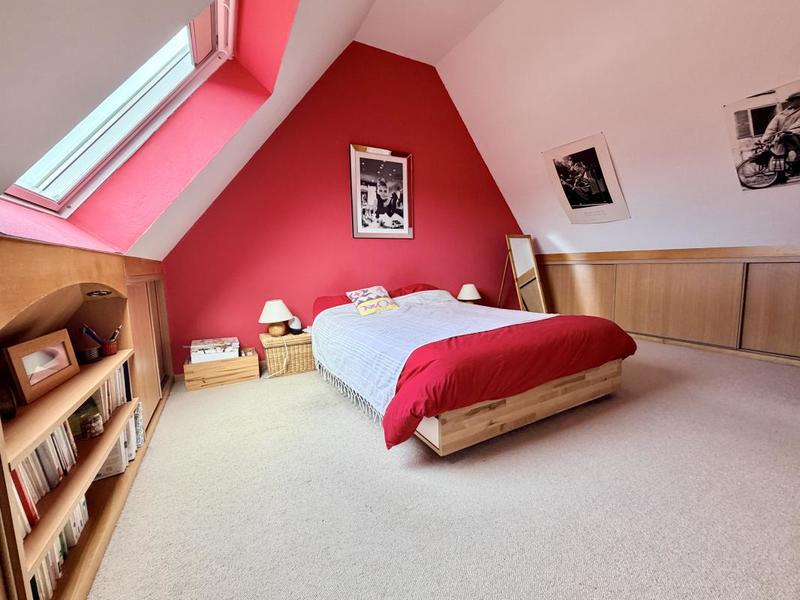 Pavillon - 100 m² - 6 pièces