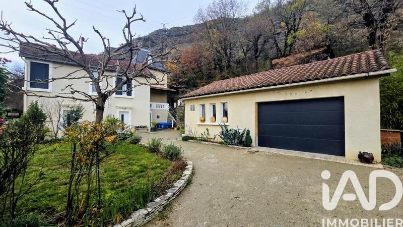 Maison - 80 m² - 5 pièces