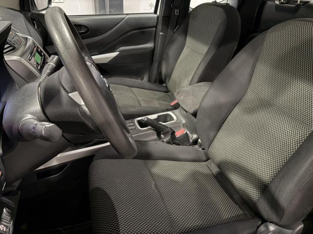 Nissan Navara 2.3 Dci 160 King Cab Visia