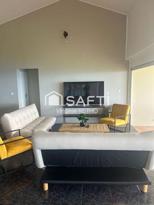 Villa - 231 m² - 5 pièces