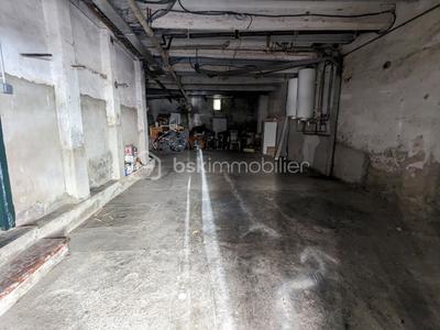 Immeuble - 130 m² - 6 pièces