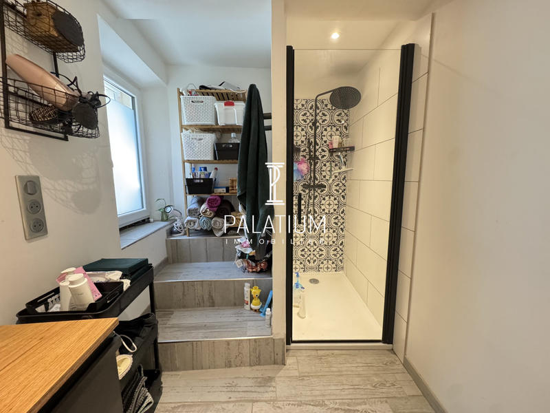 Maison - 90 m² - 3 pièces